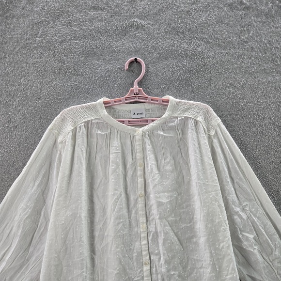 Old Navy Women Blouse L White Button Round Neck Front - Picture 5 of 9